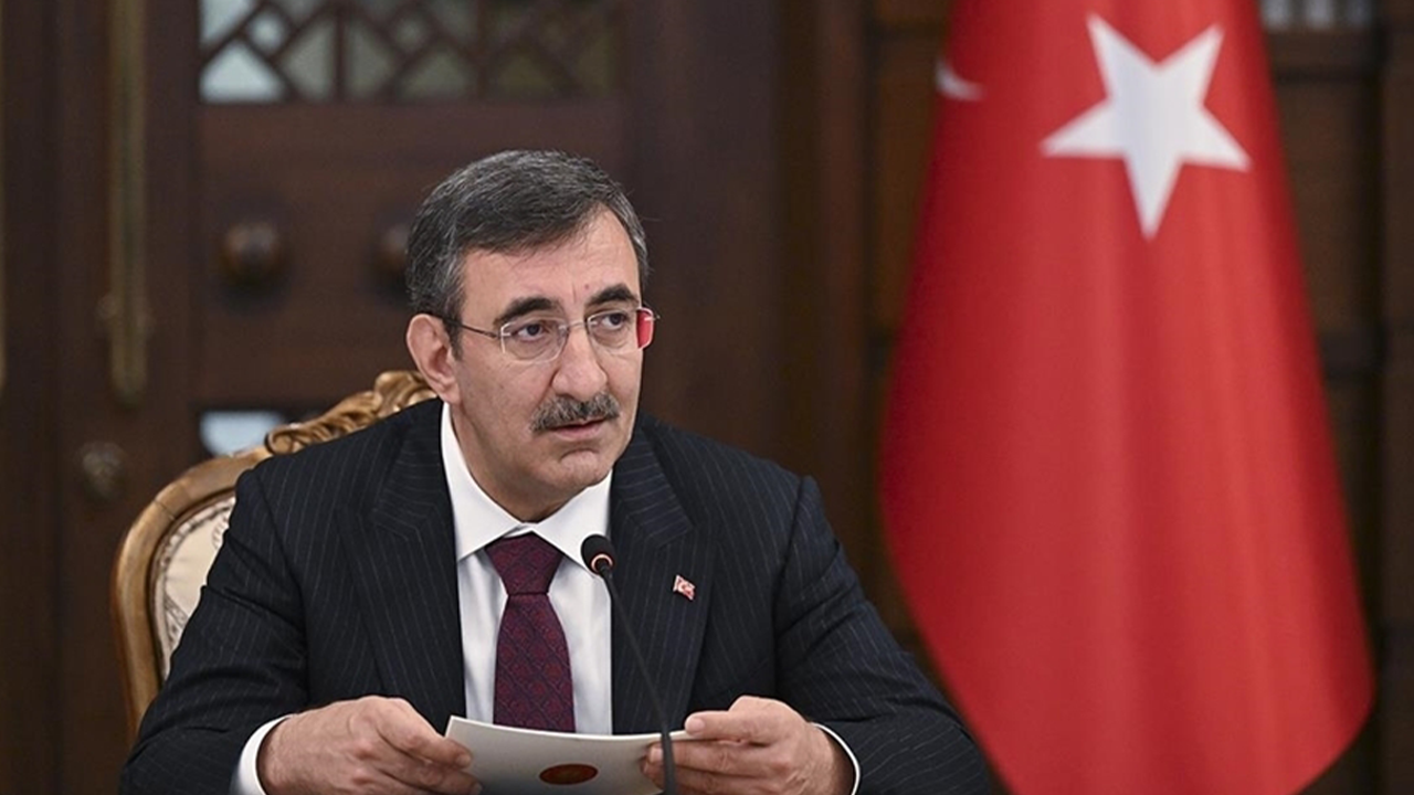 Cumhurbaşkanı Yardımcısı Yılmaz: Planlı tarım politikamız çerçevesinde çiftçilerimizin yanında olmaya devam edeceğiz