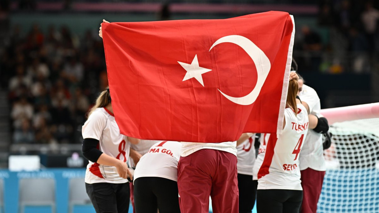 Türkiye Paris'te tarih yazıyor