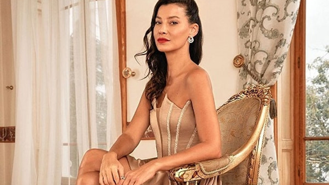 Kızılcık Şerbeti'nin Alev'i Müjde Uzman imaj değişikliğine gitti! Son hali görenlerin nefesini kesti