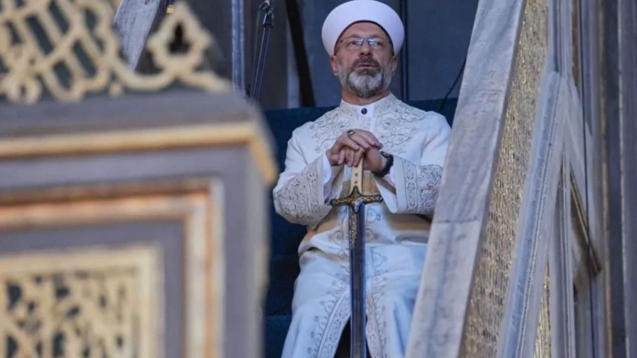 Diyanet'in cuma hutbesinde bu yıl da Atatürk anılmadı! 'Vatan' teması var Cumhuriyet yok