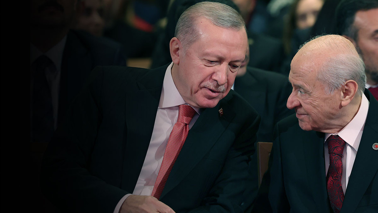 Ünlü gazeteci Bahçeli'nin mesajını açıkladı: Erdoğan'ın yeniden aday olabilmesi için 5 madde saydı