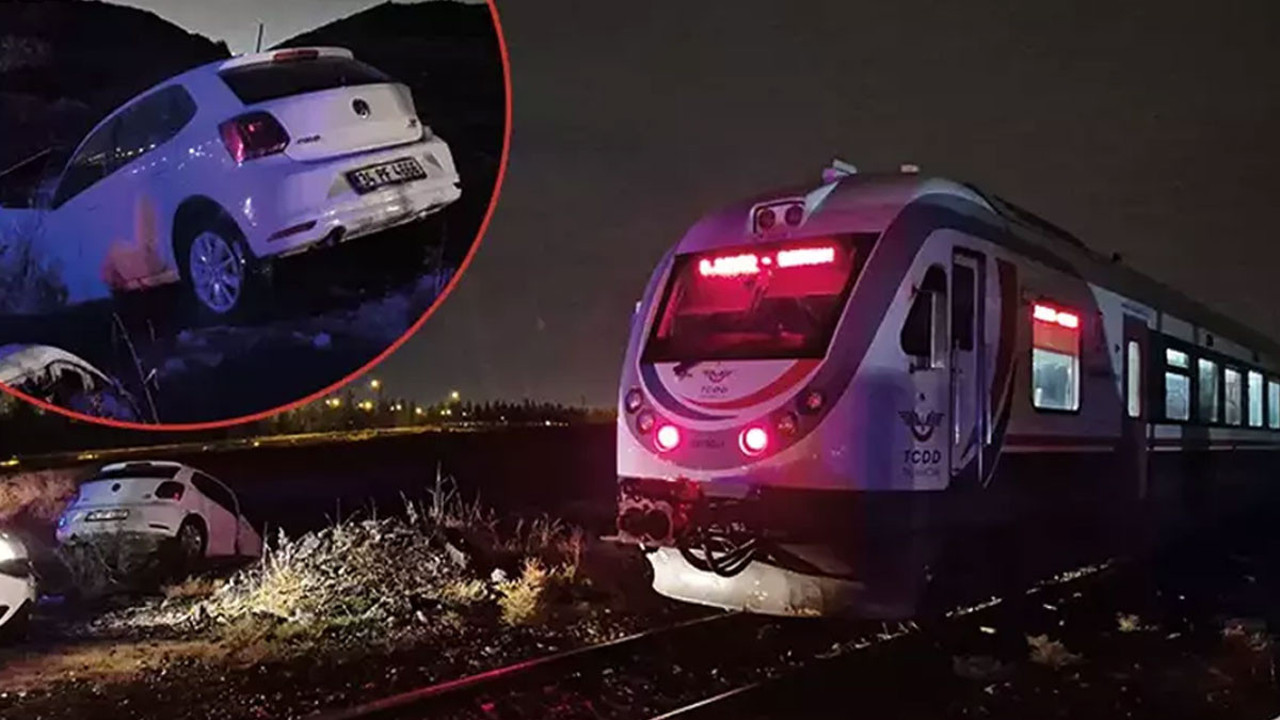 Diyarbakır'da hemzemin geçitte yolcu treni, otomobile çarptı