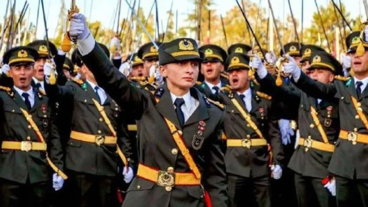 Teğmenlerin avukatlarından flaş açıklama. “Atatürk’ün askerleriyiz” dedikleri için soruşturma açılmıştı