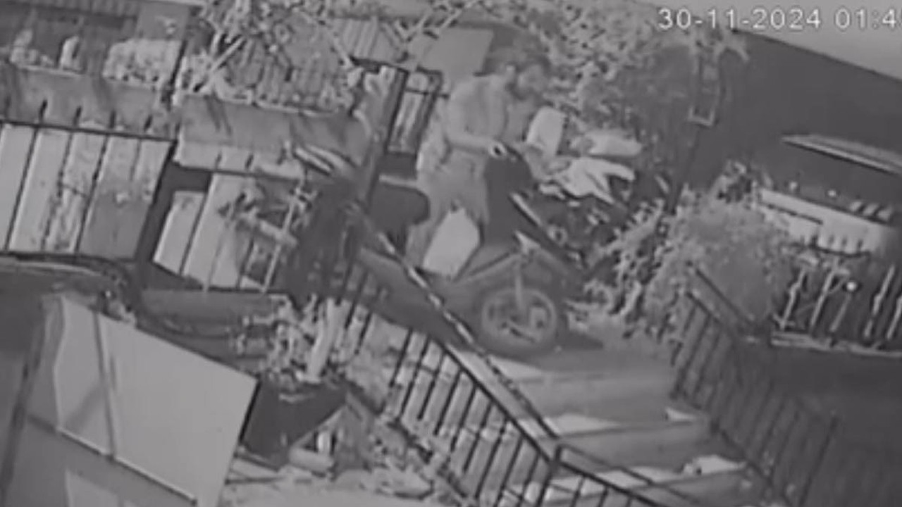 Sevgilisi hakkında dedikoduyu duyunca dehşet saçtı!