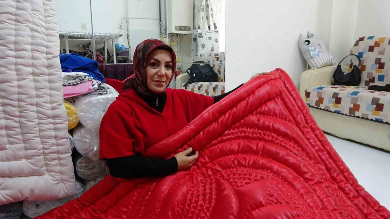 Annesinden öğrendiği zanaatı meslek edindi