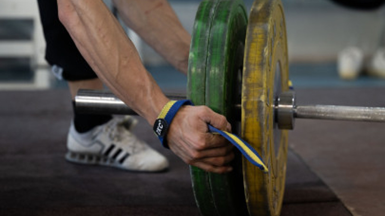 Milli halterciler, Bahreyn'de podyuma çıkacak