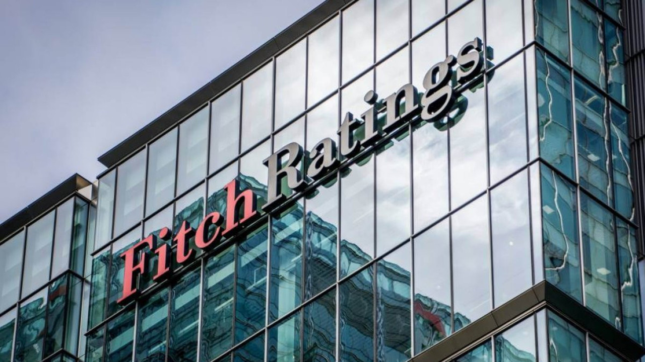 Fitch Ratings, Türkiye'nin büyüme tahmini düşürdü