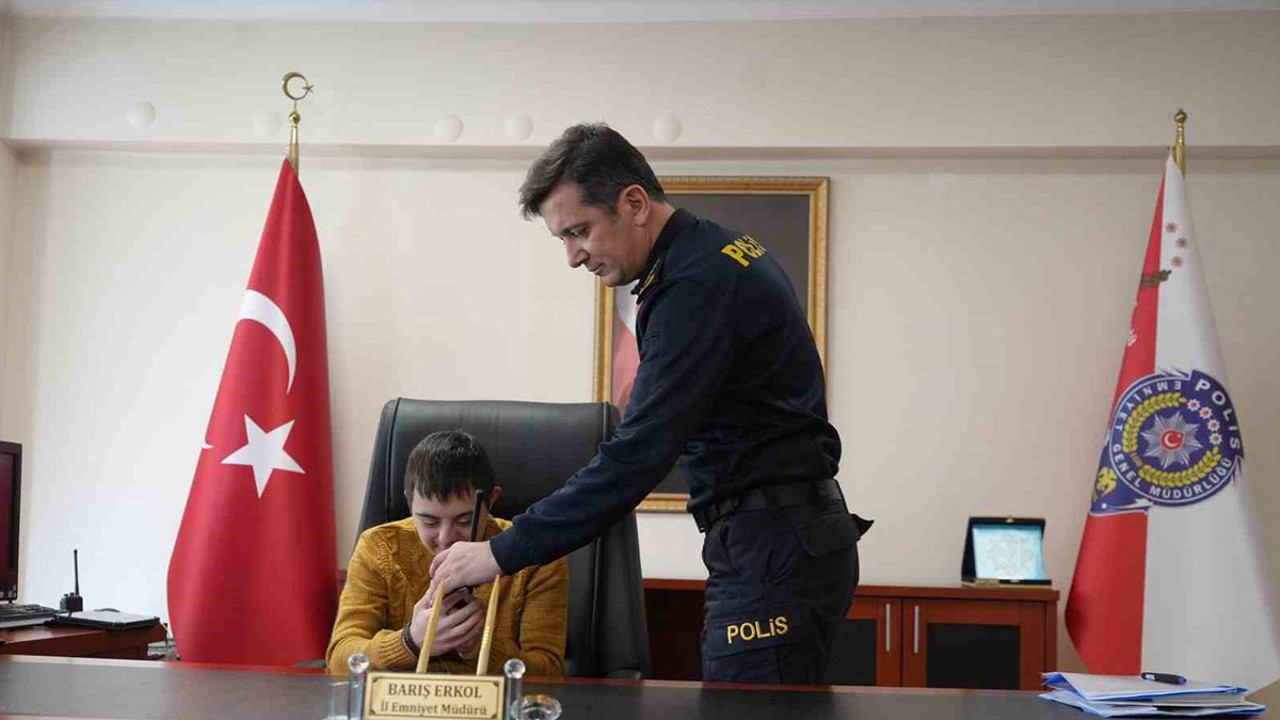 Bayburt trafiği bir günlüğüne onlara emanet edildi