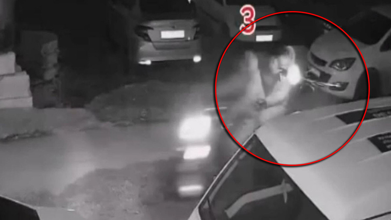 İzmir’de park halindeki otomobillere silahla ateş eden iki zanlı tutuklandı