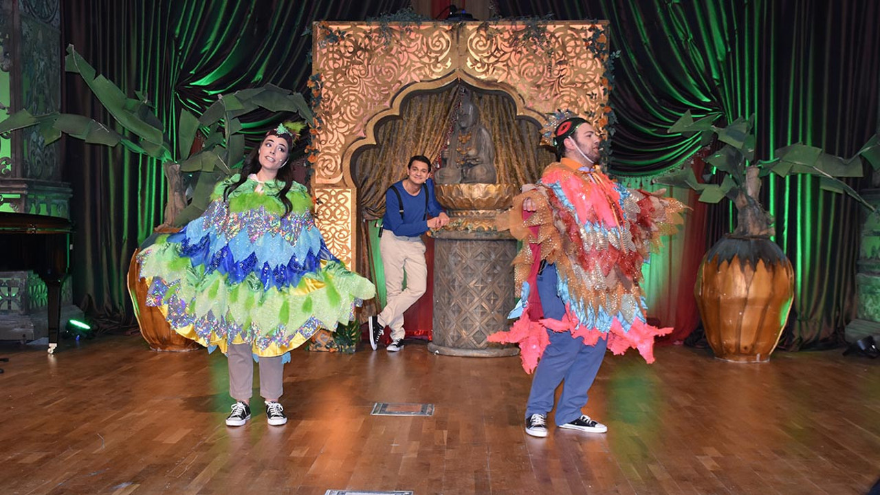 Şırnak'ta ‘Sihirli Dünya’ oyunu büyük ilgi gördü