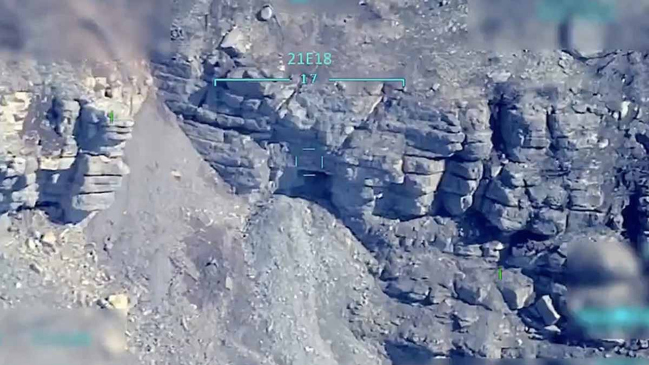 Hakurk, Gara ve Metina'ya hava harekatı : 9 PKK'lı terörist etkisiz hale getirildi