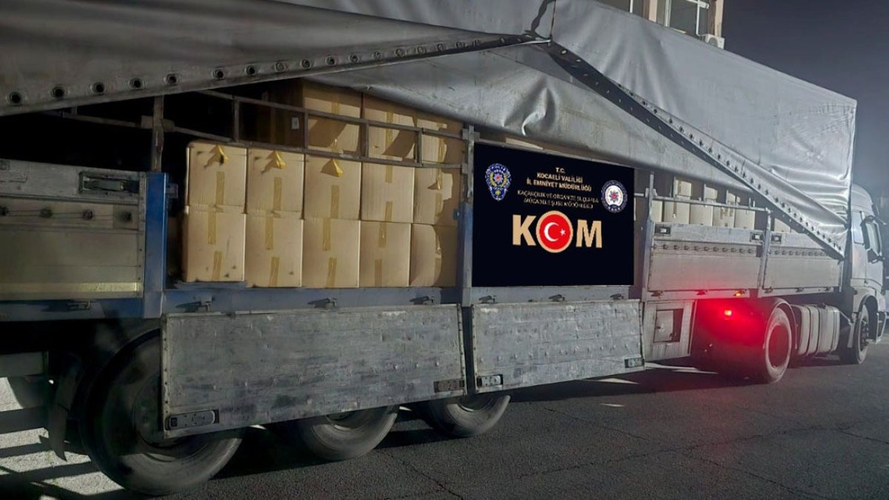 Aranan tırdan 5 ton 250 kilo kaçak tütün ele geçirildi