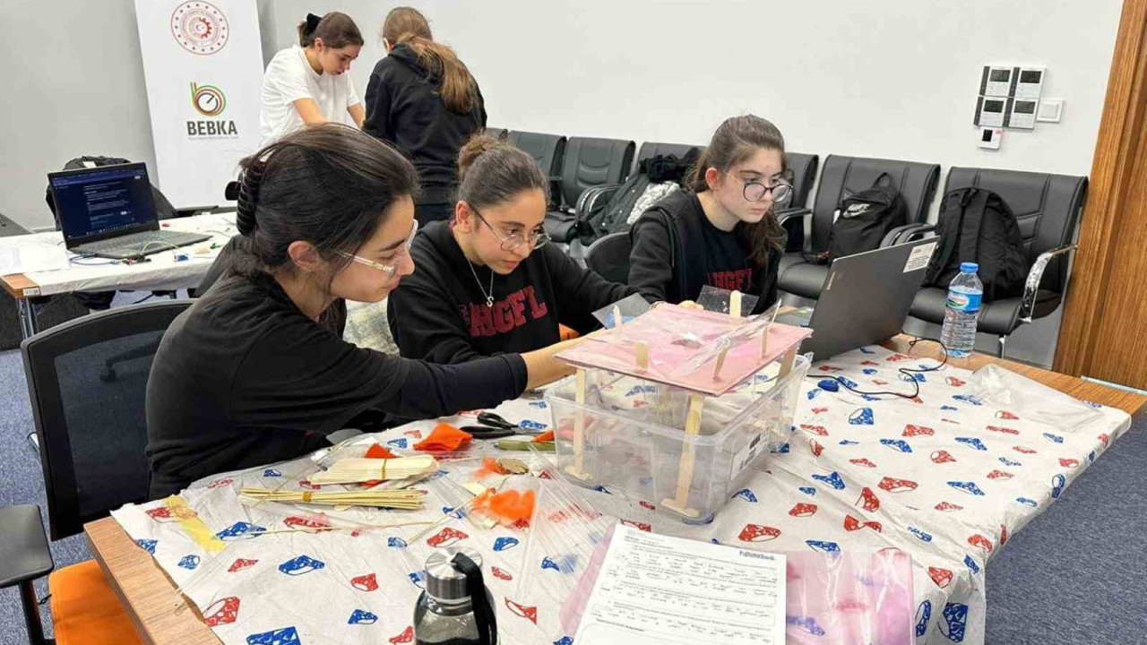 Bursa'da su krizine öğrencilerden çözüm