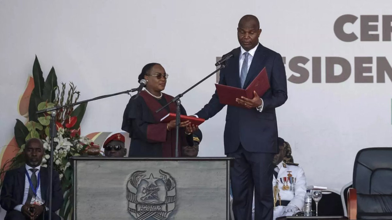 Mozambik'teki başkanlık yemin törenine anarşi gölgesi