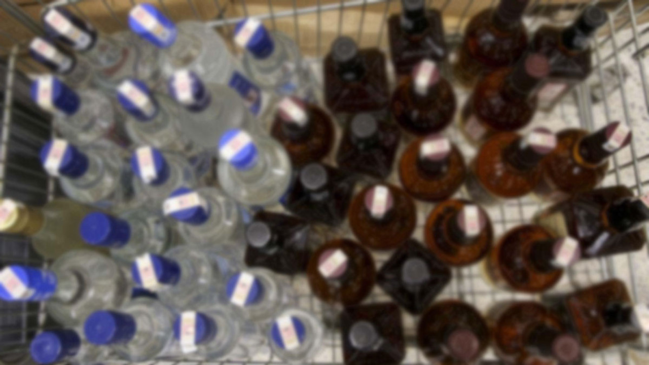 Sahte alkol operasyonlarında 32 bin 862 litre kaçak alkol ele geçirildi