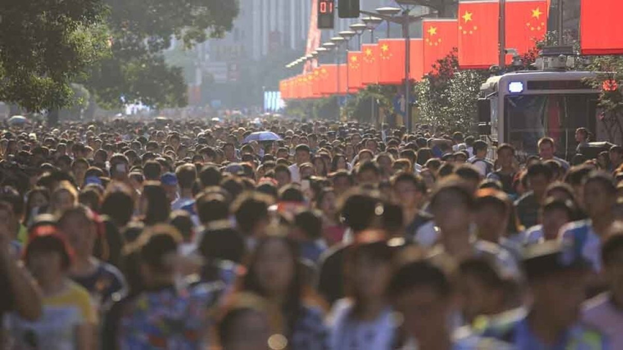 Çin'in nüfusunda rekor gerileme