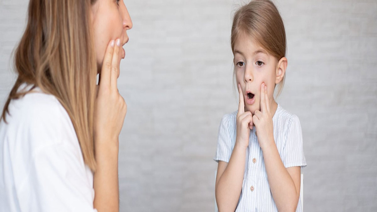 Konuşma geriliği, otizmin ilk ipuçları olabilir mi? Uzmanlar yanıtladı