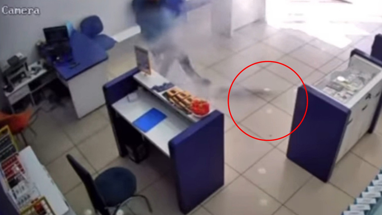 Cep telefonun bataryası böyle patladı