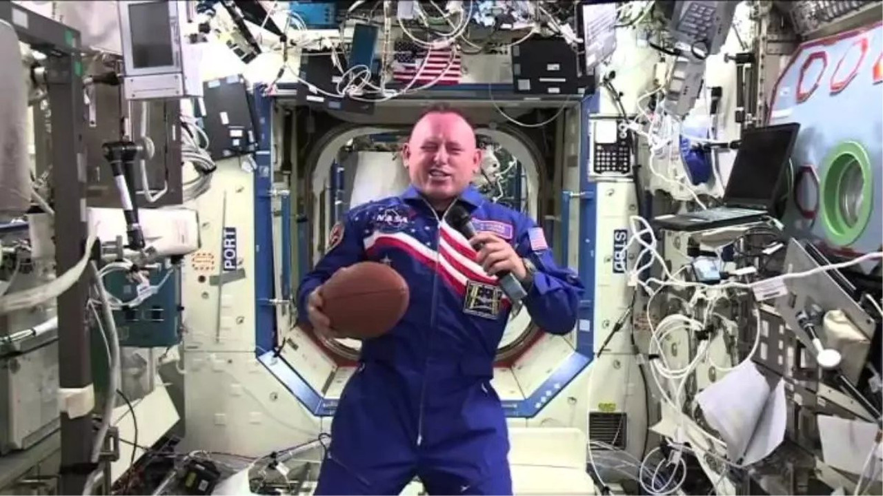 Uzayda spor heyecanı! İlk spor turnuvası