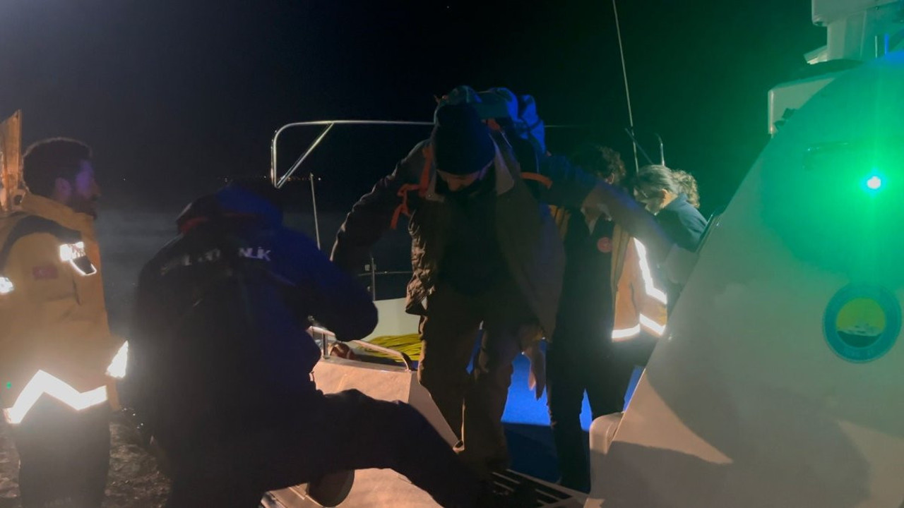 Tankerde rahatsızlanınca imdadına sahil güvenlik yetişti