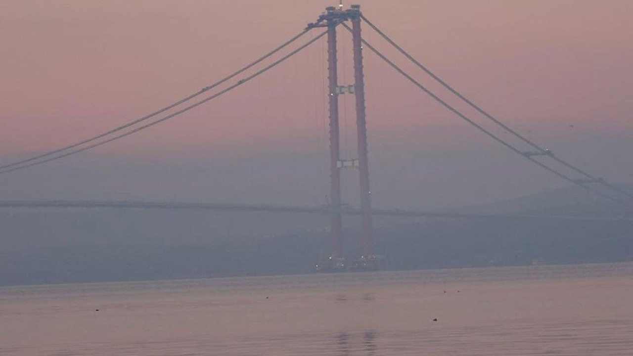 Deniz ulaşımına sis engeli! Çift yönlü gemi geçişlerine kapatıldı