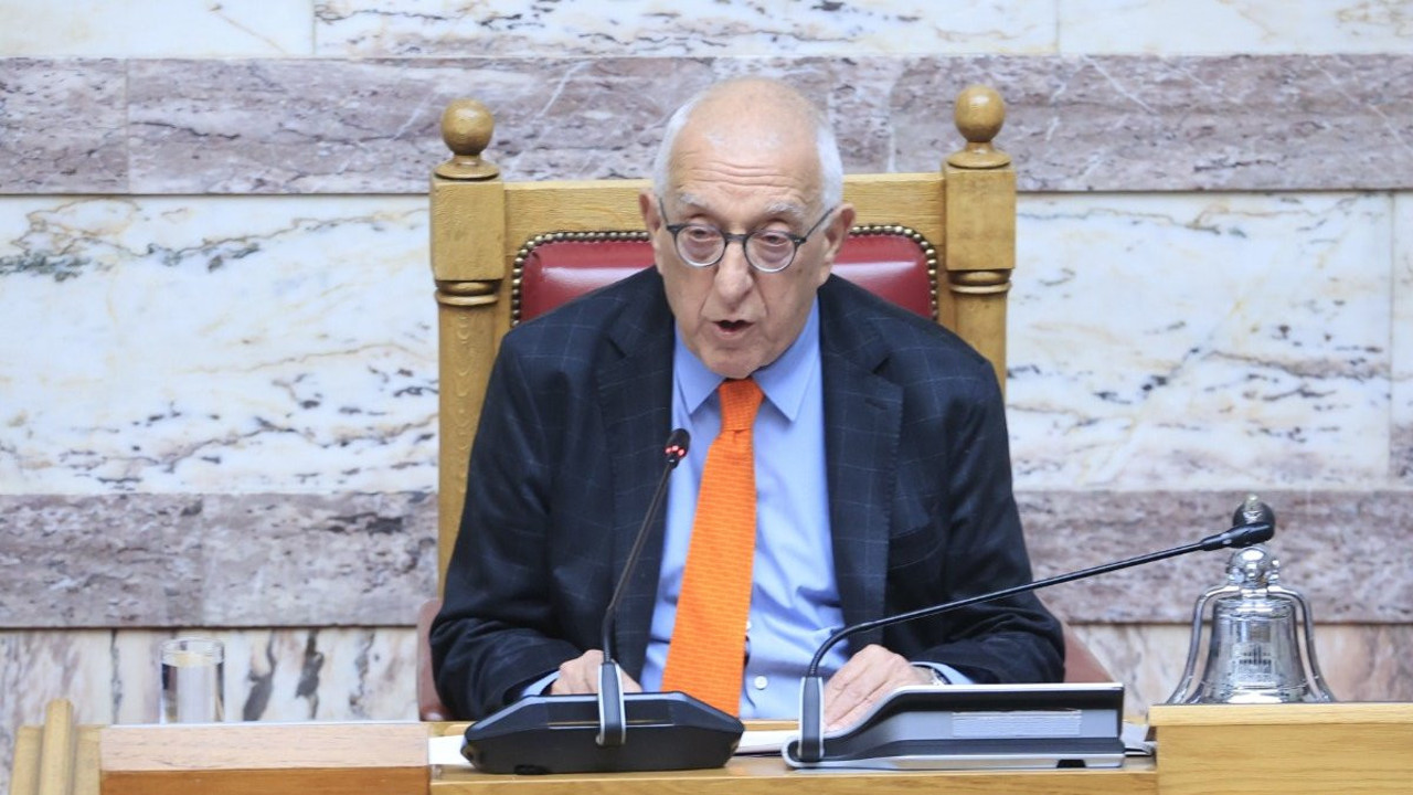 Yunanistan'da yeni parlamento başkanı Nikitas Kaklamanis oldu