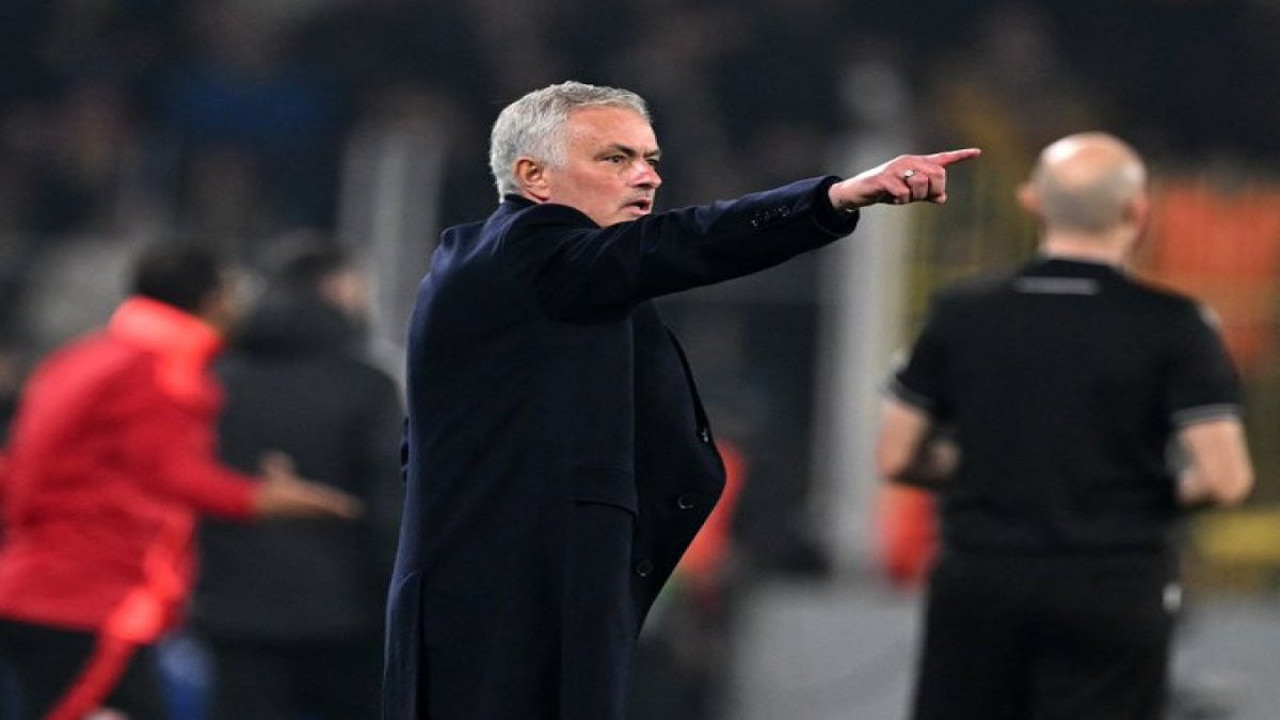 Mourinho VAR hakeminden şikayet etti!