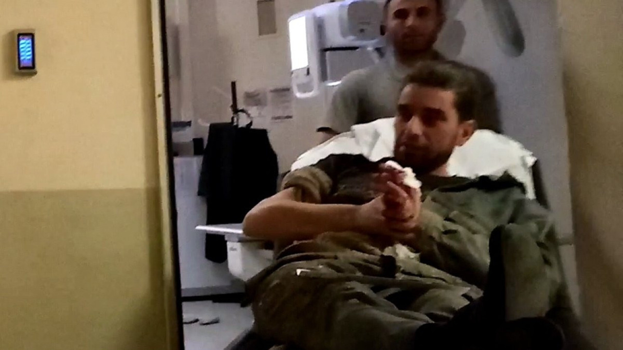 Elini makineye kaptıran işçinin parmağı koptu