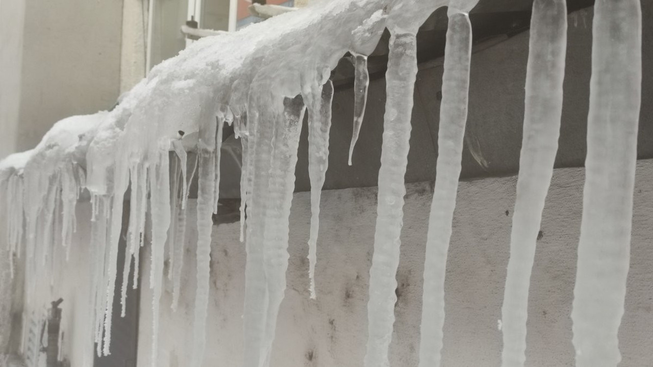Ardahan buz kesti!