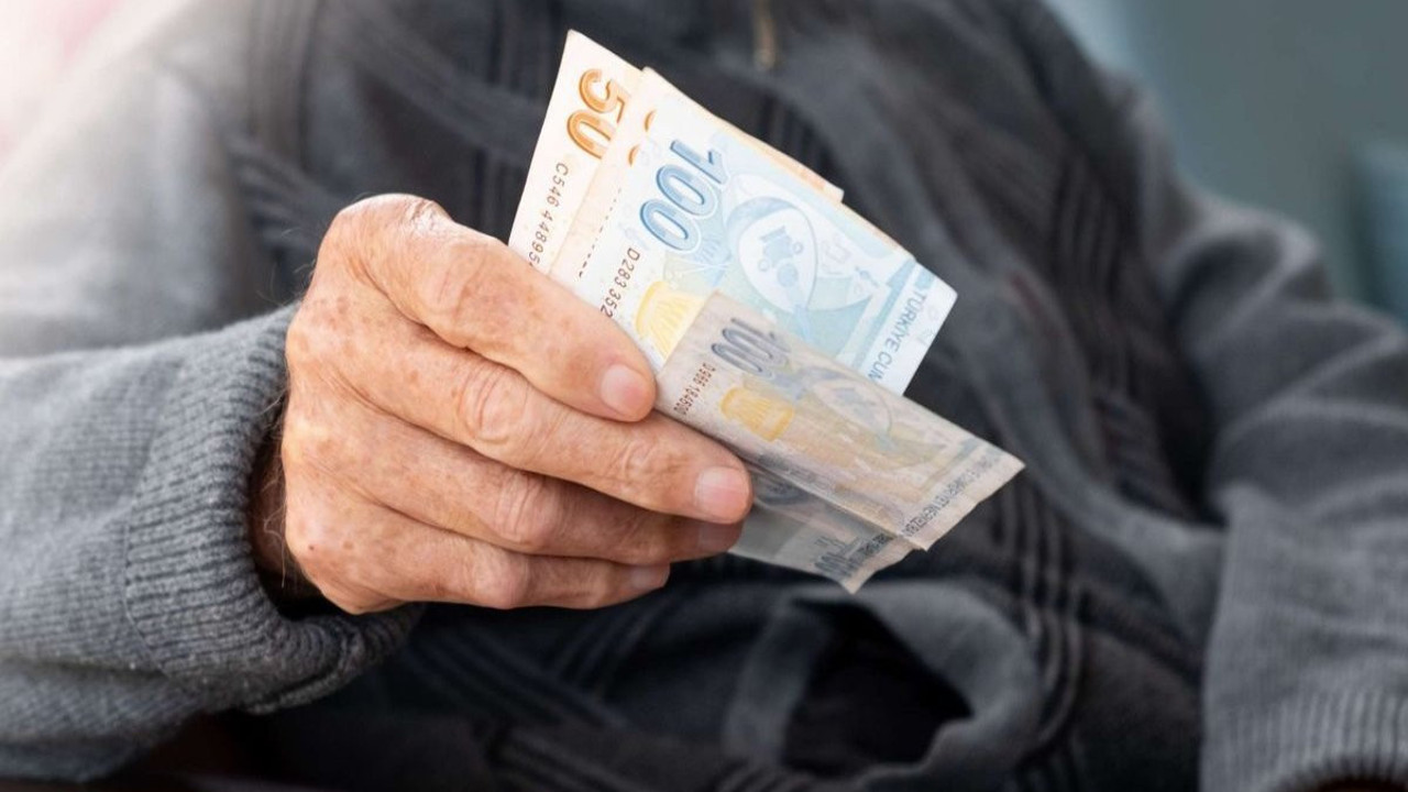 Dar gelirlinin temel besiniydi. Maalesef o da lüks oldu! Milletvekili acı gerçeği sesi titreyerek açıkladı: