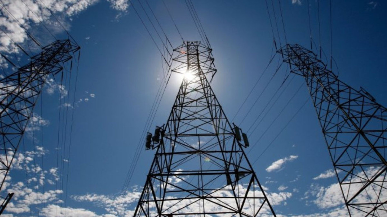 Elektrik üretiminde ve tüketiminde rekor kırıldı!