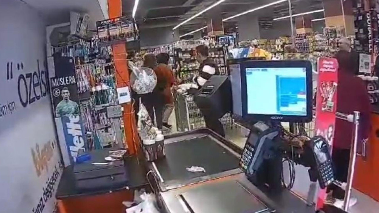 Markette büyük kargaşa! İşten çıkarılınca ortalığı birbirine kattı