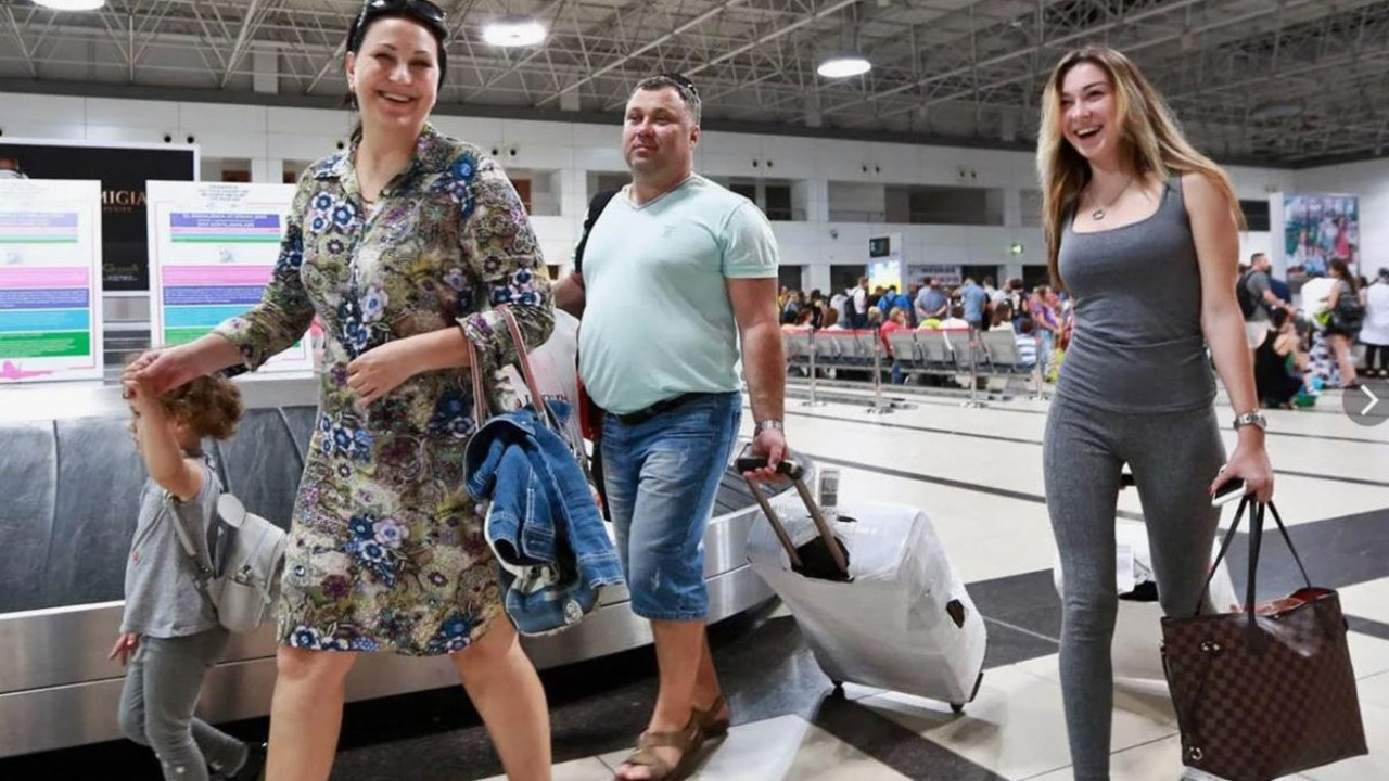 Türkiye'ye bu yıl turist yağacak. Yerinizi şimdiden ayırtın uyarısı yaptılar