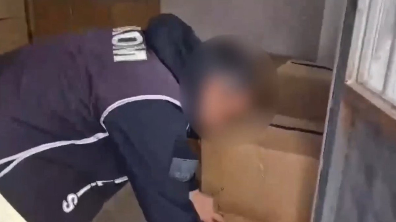 Kayseri’de 209 bin 400 dal makaron ele geçirildi