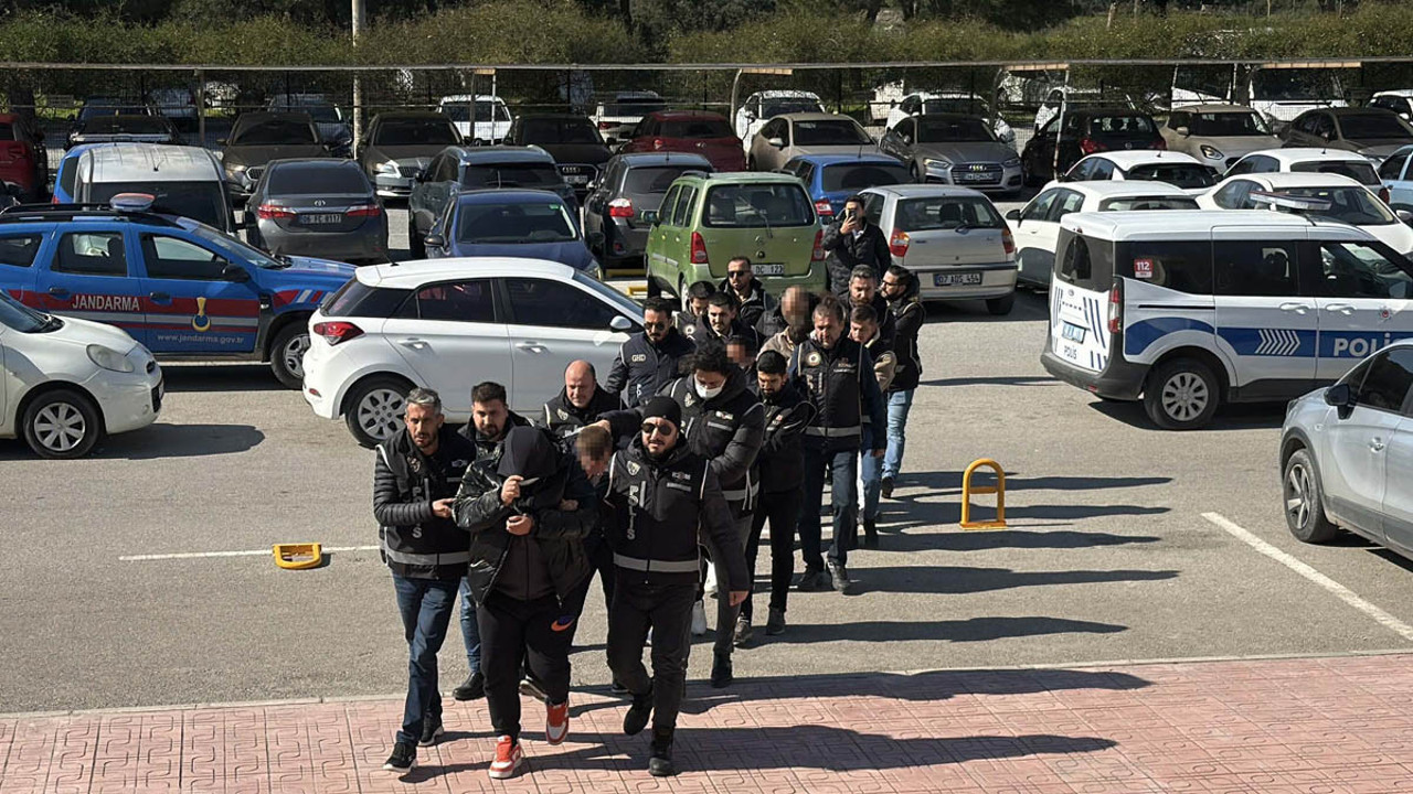 Suç örgütünün 8 üyesi tutuklandı