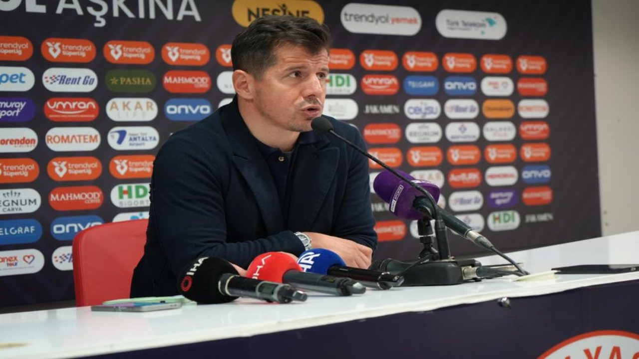 Emre Belözoğlu "Fenerbahçe otobüsü kurşunlandı! Daha ne olabilir?"