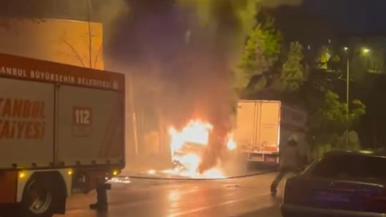 Yanan alan aracın direksiyonunu çevirdi