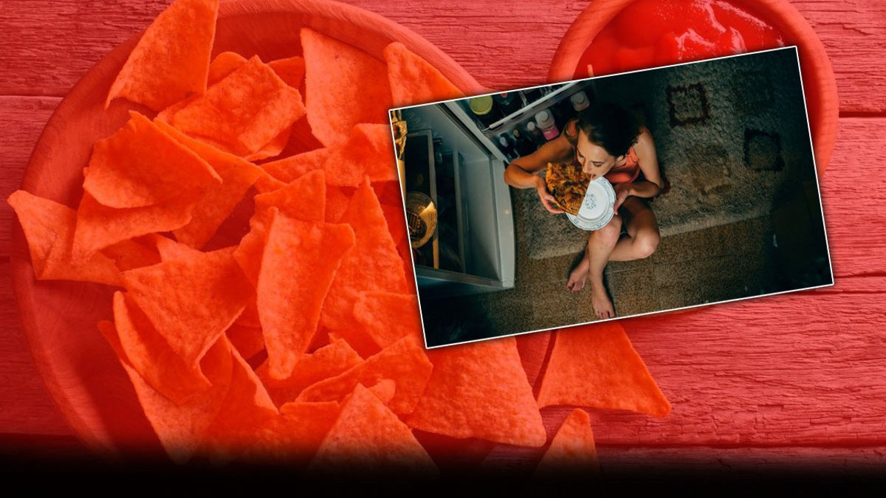 Yatmadan önce kaçınmanız gereken 6 besin! Cildi yaşlandırıyor