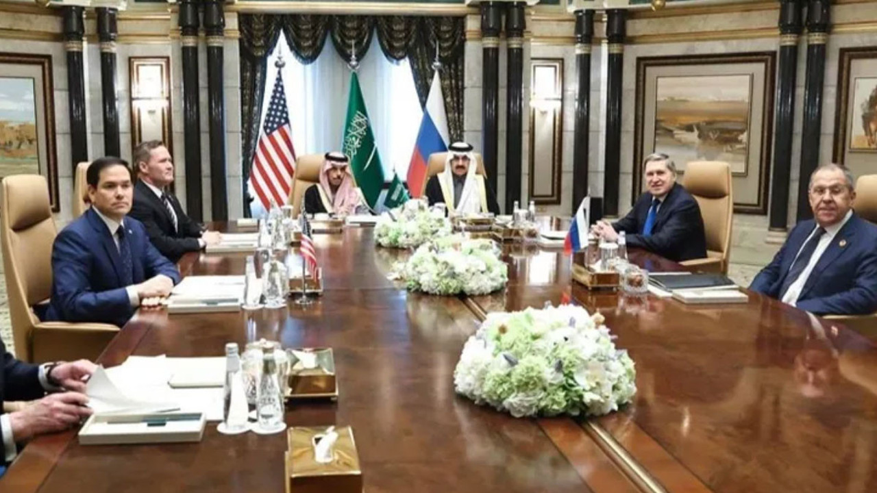 ABD ve Rusya heyetleri Riyad’da görüştü! Ukrayna masada mıydı?