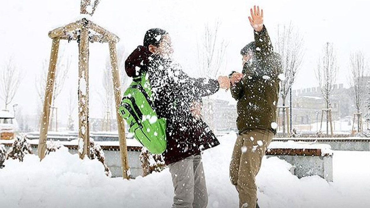 Öğrencilerin beklediği haber geldi! İşte kar tatili verilen kentler