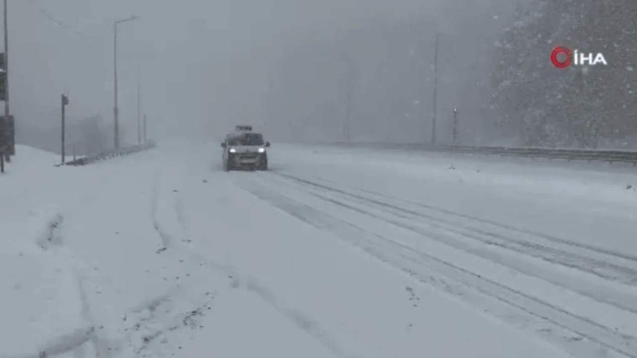Bolu Dağı’nda kar alarmı: 20 santimetreyi aştı