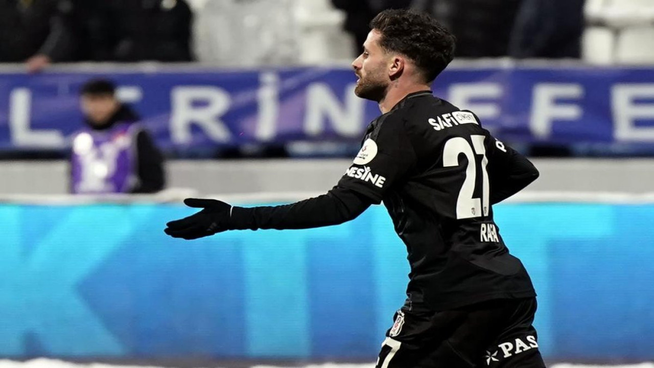 Rafa Silva Kartal'ı uçuruyor