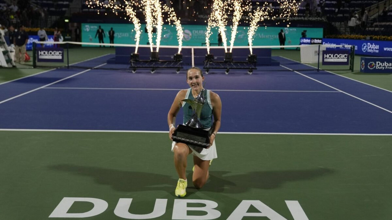 17 yaşındaki Andreeva'dan tarihi zafer