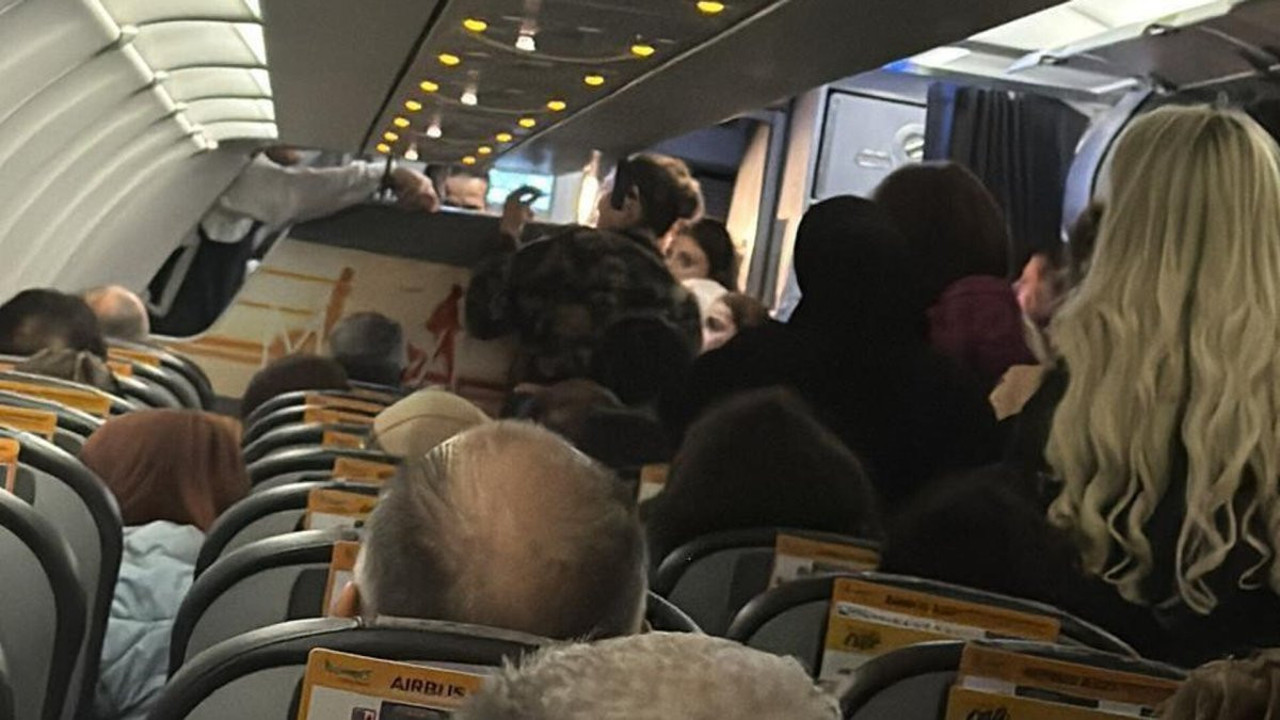 Yolcu uçağında bomba tehdidi! American Airlines, İtalya'ya zorunlu iniş yaptı