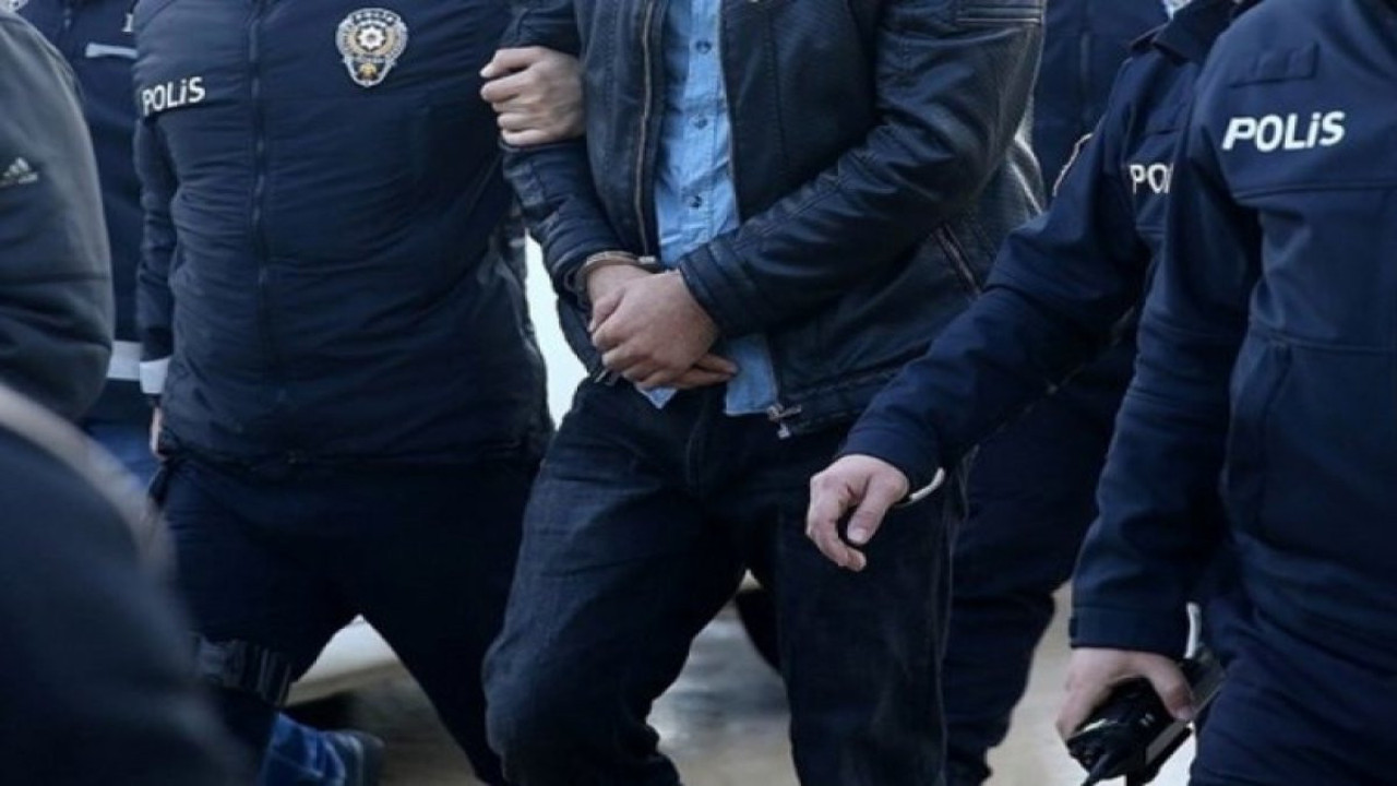 Kadınları fuhşa sürüklüyorlardı! Çete çökertildi