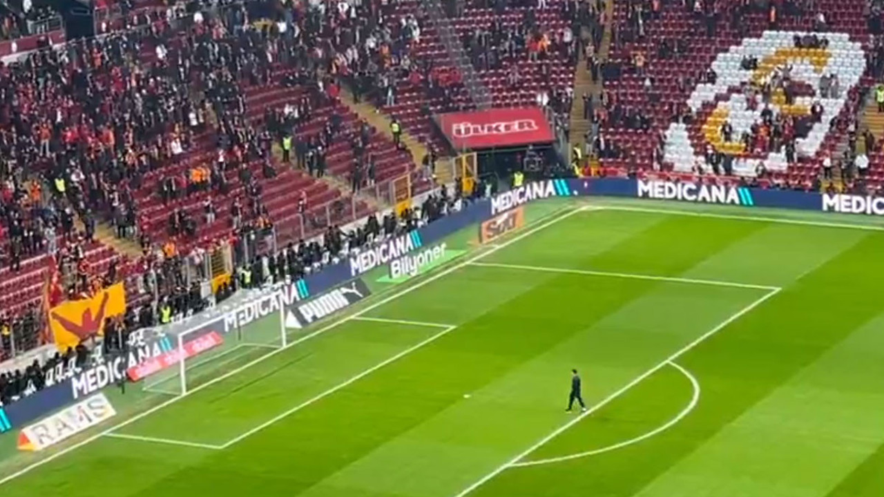 Mert Hakan Yandaş yine aynı hareketi yaptı