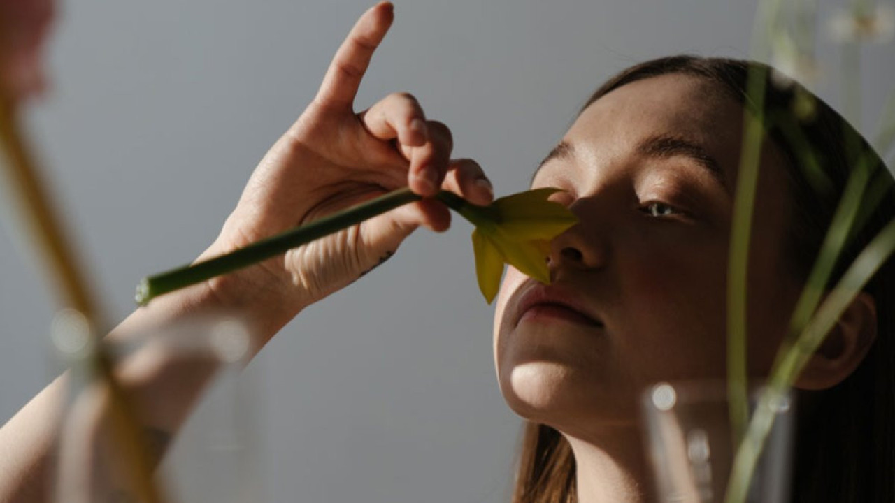 Beyninizi ve vücudunuzu zarara uğratabilecek kokular! Bilinçsizce kullanılan kokuların tehlikeleri