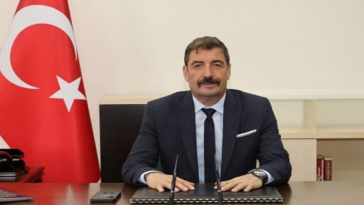 Belediye başkanı görevine iade edildi