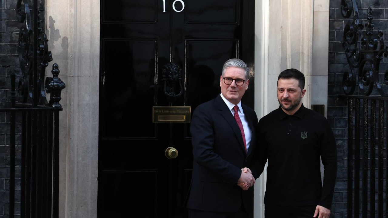 İngiltere Başbakanı'ndan Zelenskiy'e tam destek