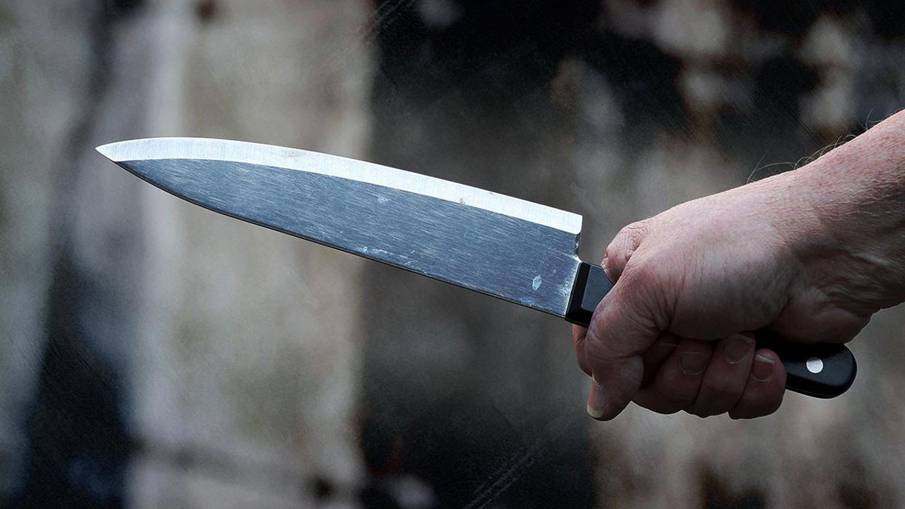 Abi kardeş kavgasında kan aktı! Bıçaklayarak öldürdü